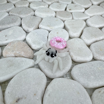 Mini Donut‑Spinne – Leuchtend süß und einfach unwiderstehlich