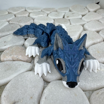 Kleiner Wolf – Fantasie & Eleganz Mitternachtsblau