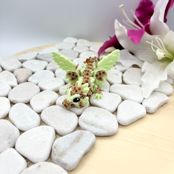 Crumbrix – Kekswyrm der süßen Drachenbäckerei