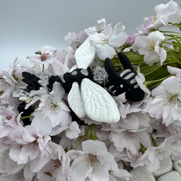 Bienendrache von Cinderwing3D – bewegliche Drachenfigur