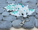 Eisdrachen-Anhänger – Frostige Eleganz Blau