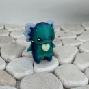 Pixie Axolotl – Hüter der stillen Tiefen Blau