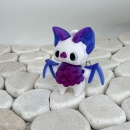 Pixie Fledermaus Weiß Lila Anhänger